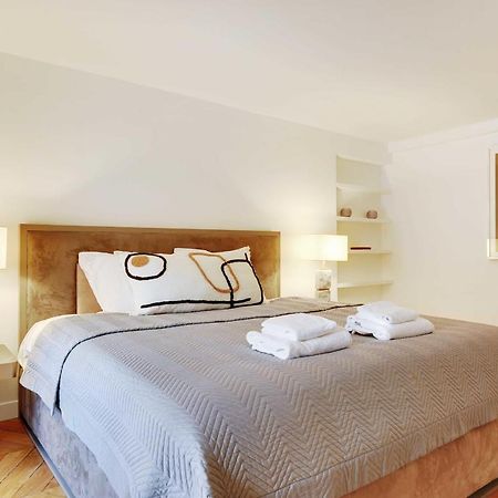 Elegant Apartment - 2Bd-6P - Avenue Montaigne Paris Dış mekan fotoğraf