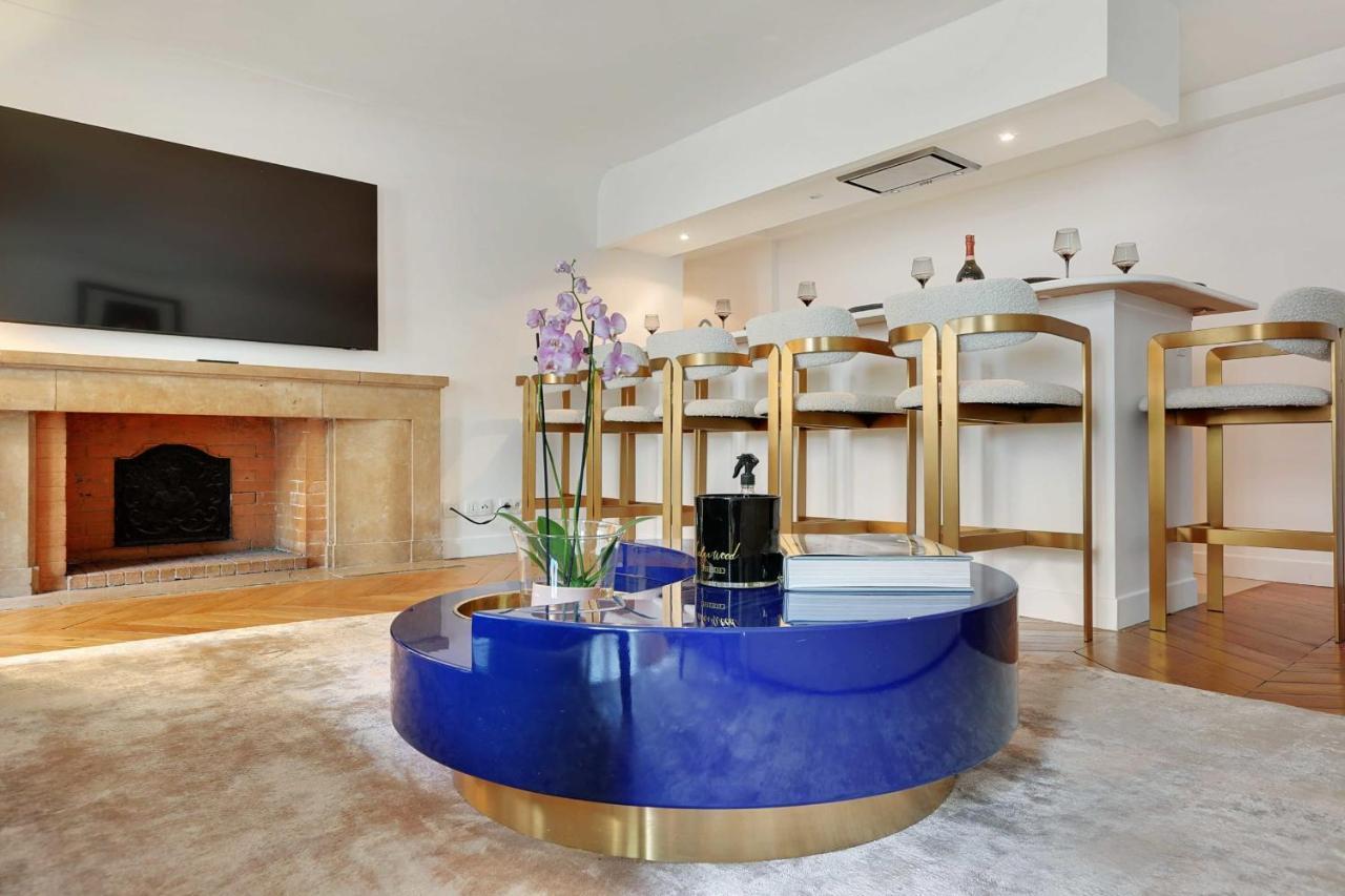 Elegant Apartment - 2Bd-6P - Avenue Montaigne Paris Dış mekan fotoğraf