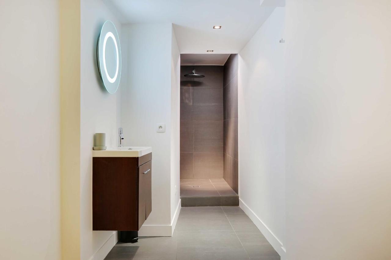 Elegant Apartment - 2Bd-6P - Avenue Montaigne Paris Dış mekan fotoğraf