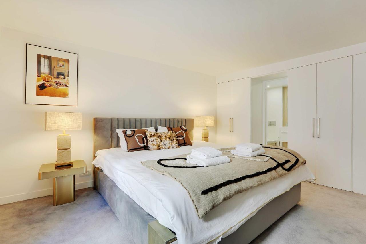 Elegant Apartment - 2Bd-6P - Avenue Montaigne Paris Dış mekan fotoğraf